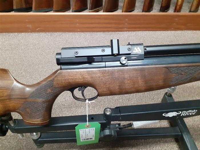 AIR ARMS .22 S510 XS WALNUT