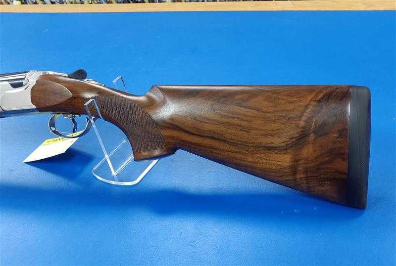 BERETTA 12 Gauge 692