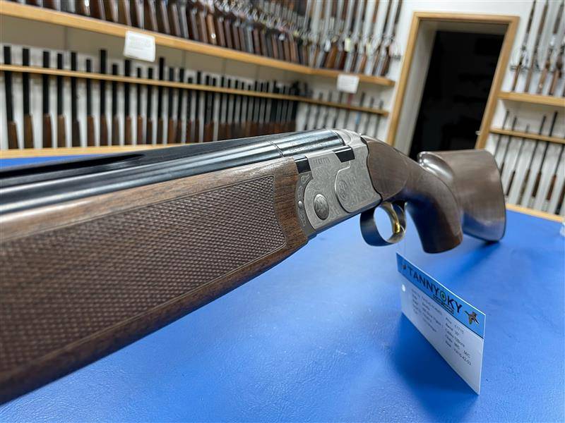 BERETTA 12 Gauge 686 SILVER PIGEON 1