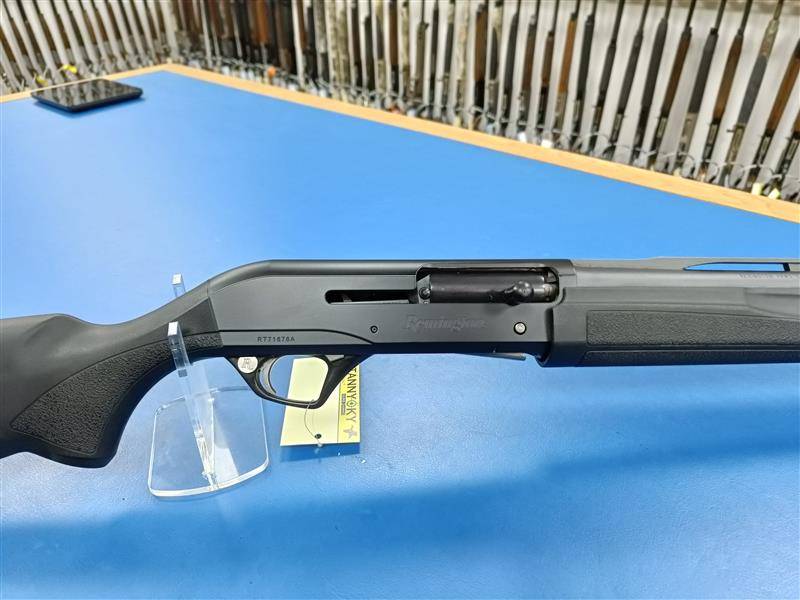 REMINGTON 12 Gauge VERSA MAX