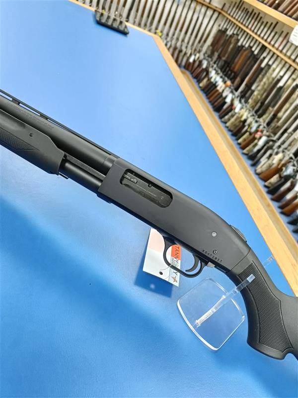 MOSSBERG 12 Gauge 500 FIELD