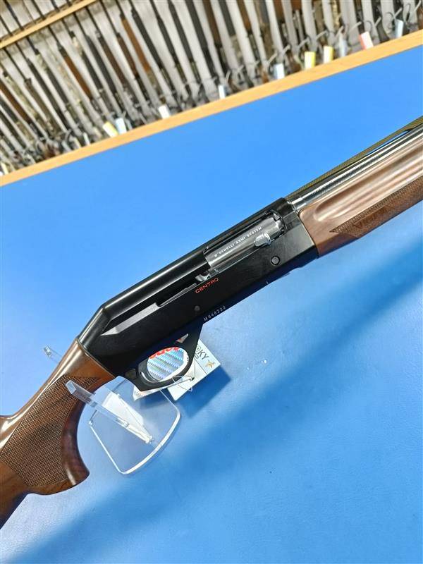 BENELLI 12 Gauge CENTRO