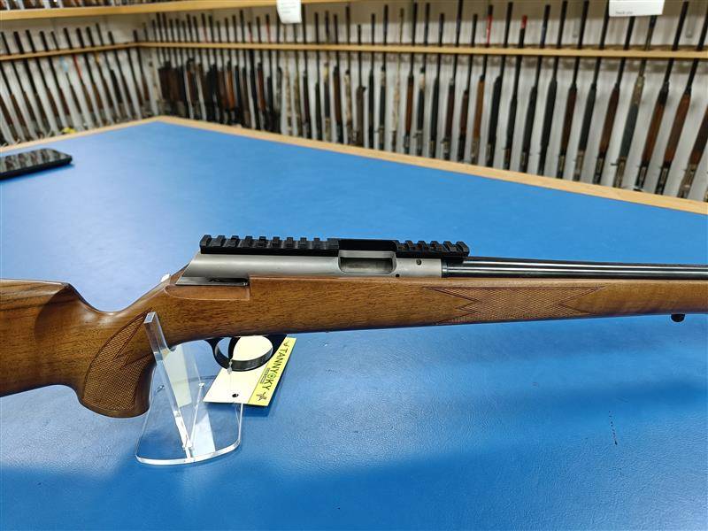 ANSCHUTZ .17 HMR 1727 F