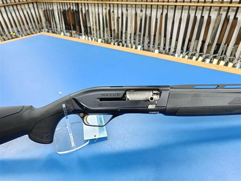 BROWNING 12 Gauge MAXUS TWO COMPOSITE