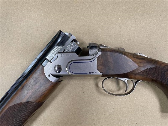 BERETTA 12 Gauge DT11