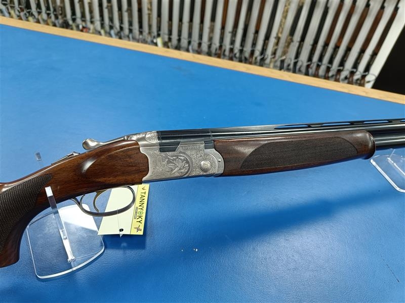 BERETTA 12 Gauge 687 SILVER PIGEON III