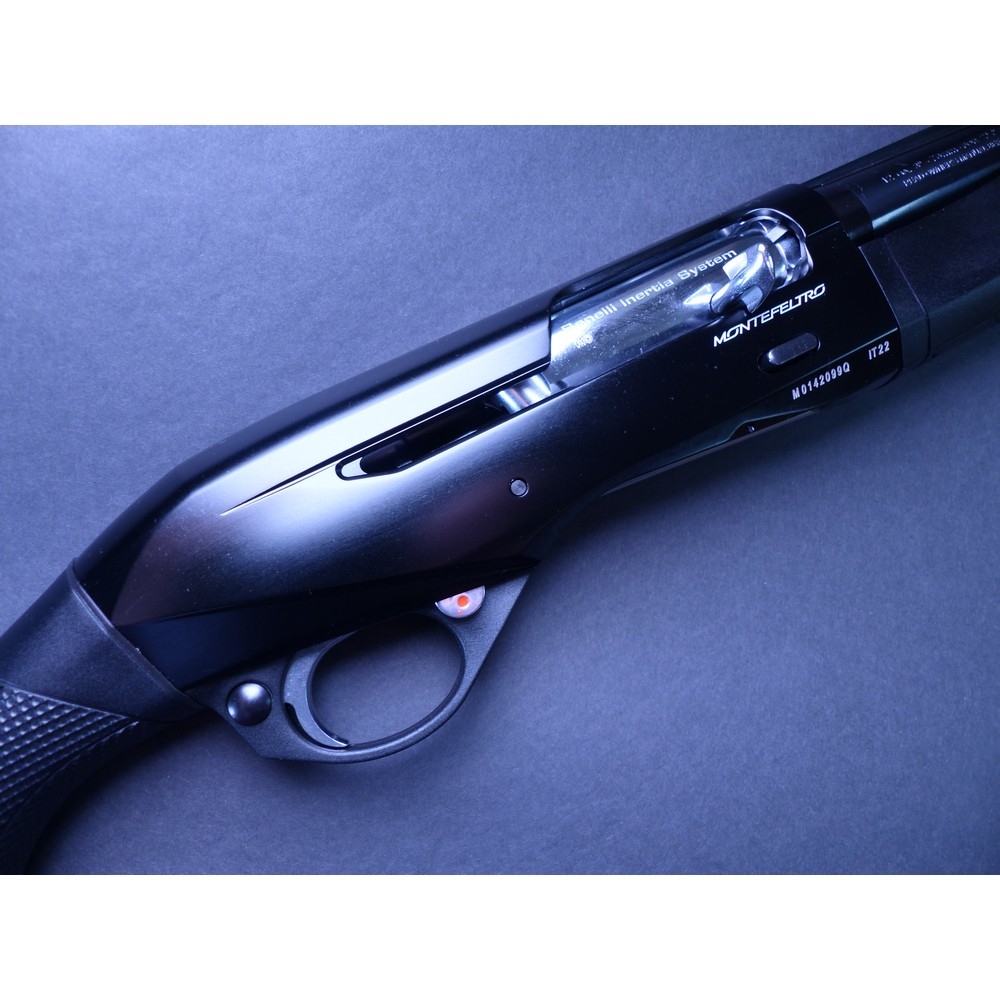 BENELLI 12 Gauge MONTEFELTRO