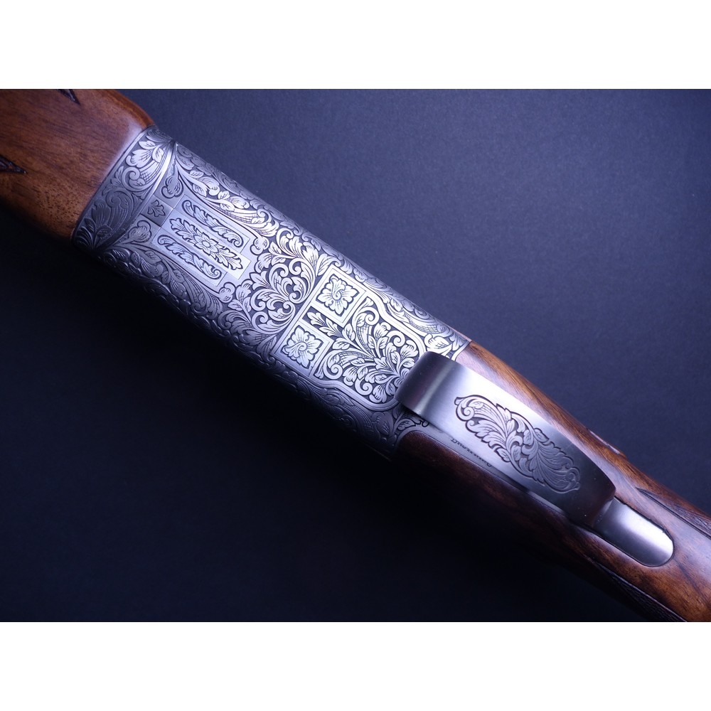 BROWNING 12 Gauge B525 EXQUISITE