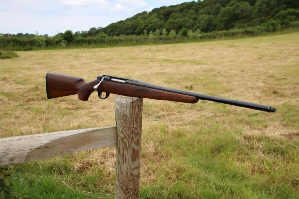 TIKKA .243 T3 HUNTER, GOOD CONDITION T3 HUNTER, GOOD CONDITION