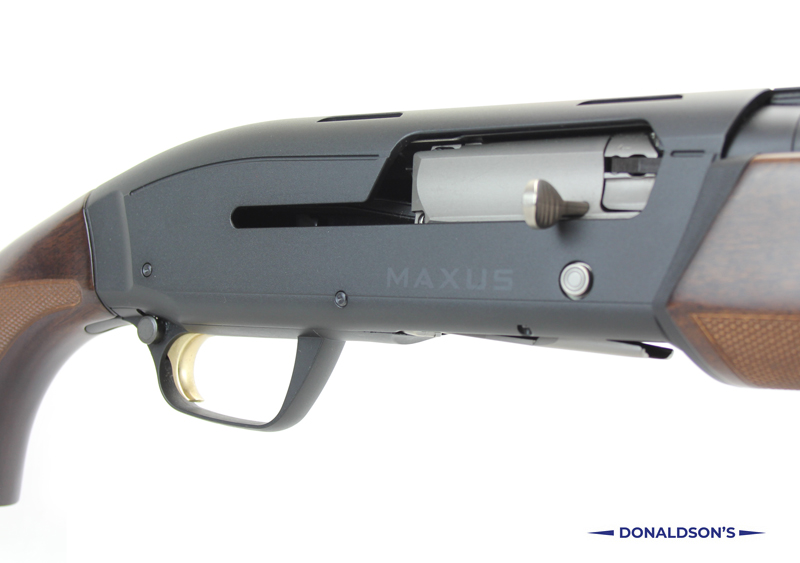 BROWNING 12 Gauge MAXUS HUNTER