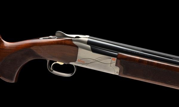 BROWNING 12 Gauge B725 Grade 1