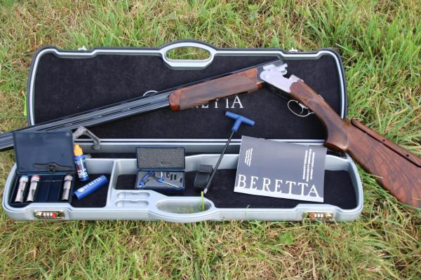 BERETTA 12 Gauge 692 30 LEFT-HAND SPORT, NEAR NEW