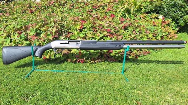 WINCHESTER 12 Gauge SX4 Raniero Testa (World Record Edition)