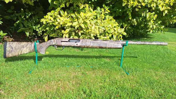 BROWNING 12 Gauge MAXUS