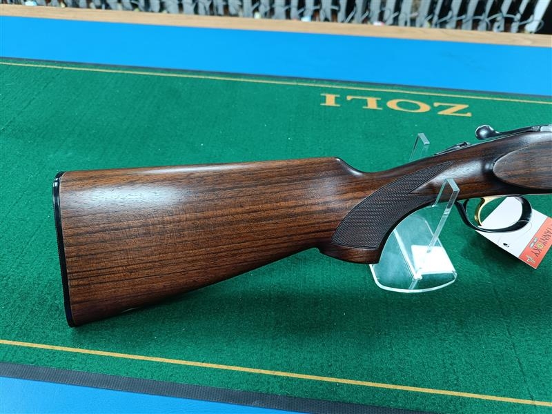 BERETTA 12 Gauge 687