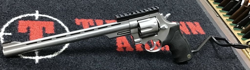 TAURUS .44 MAGNUM  UNKNOWN