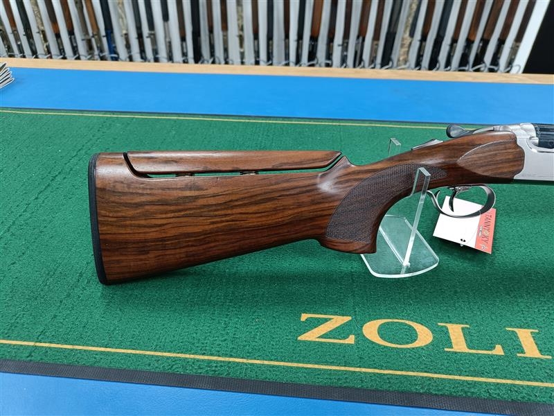 BERETTA 12 Gauge 692