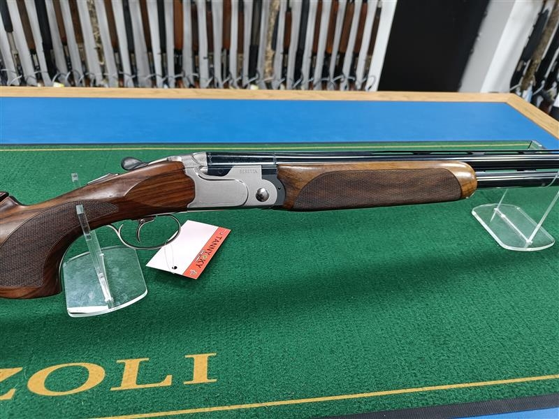 BERETTA 12 Gauge 692