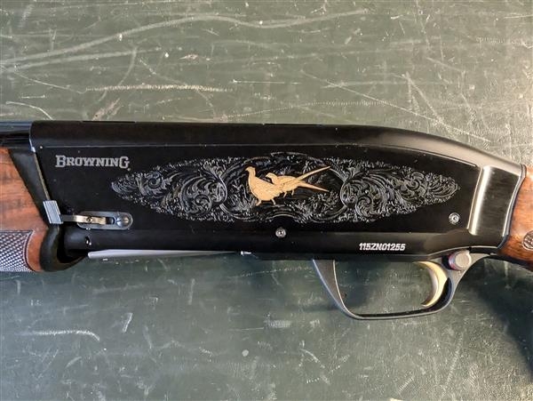 BROWNING 12 Gauge MAXUS BLACK GOLD