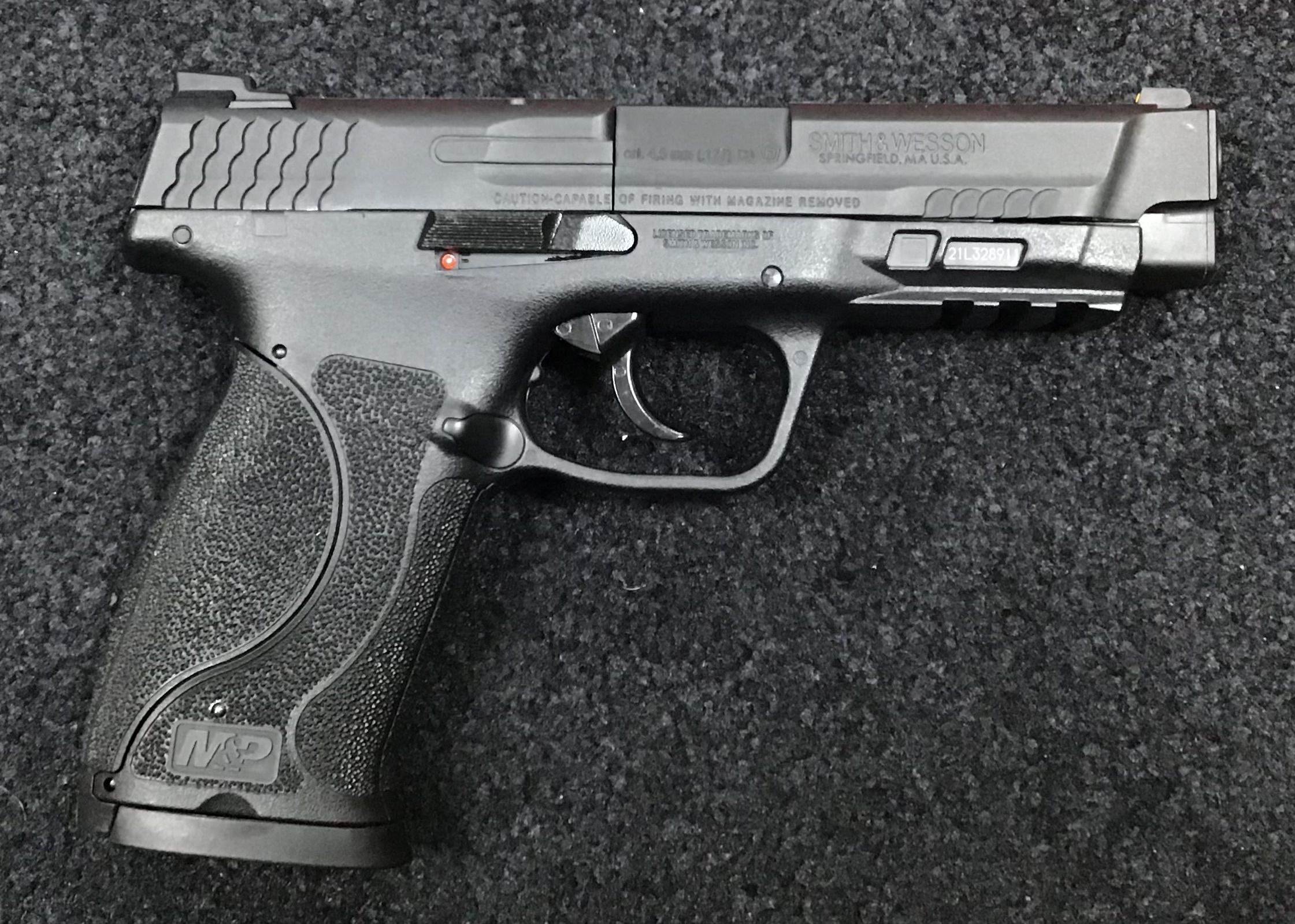 UMAREX .177 SMITH AND WESSON M&P 45 M20