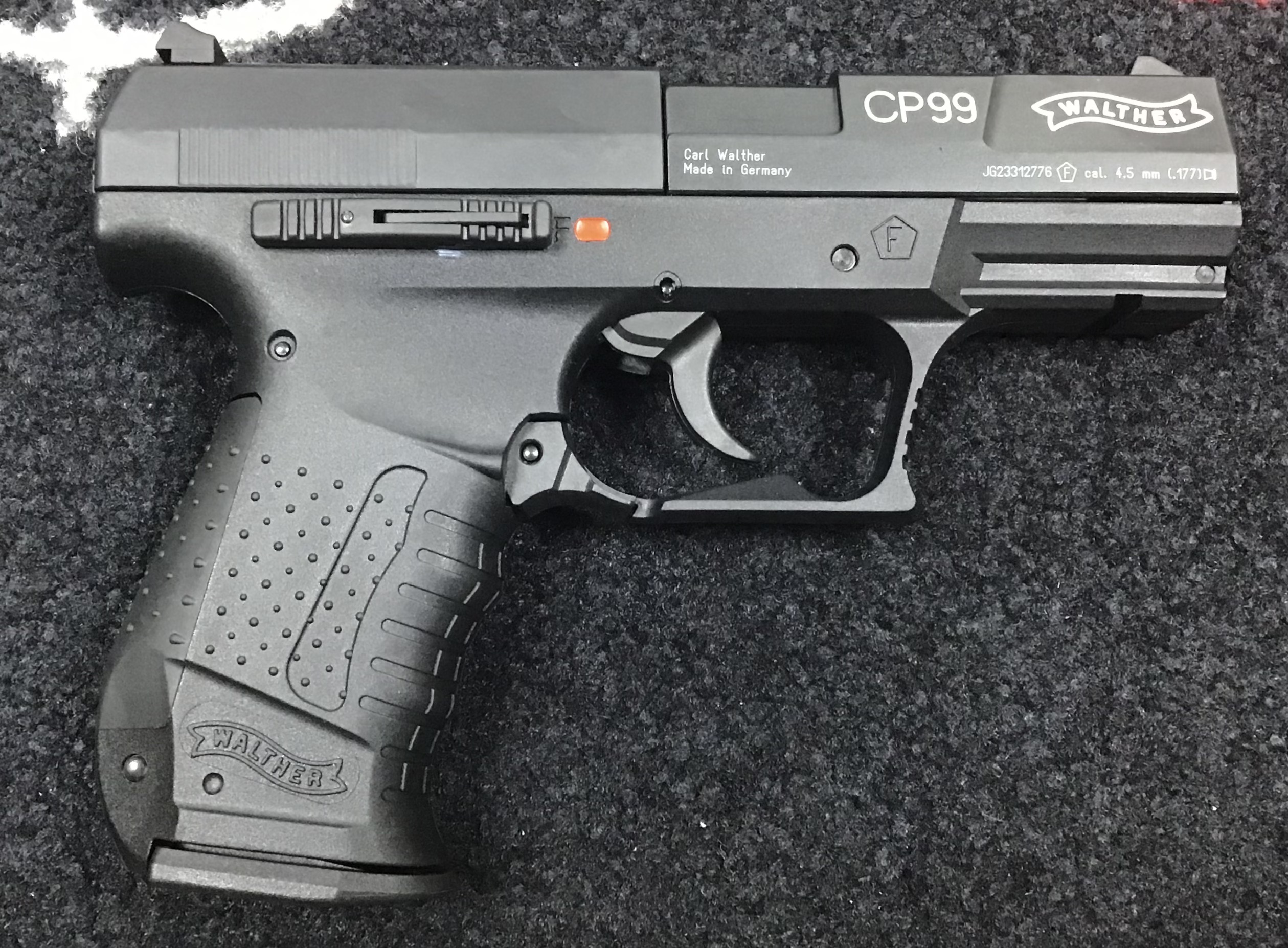 UMAREX .177 Walther CP99