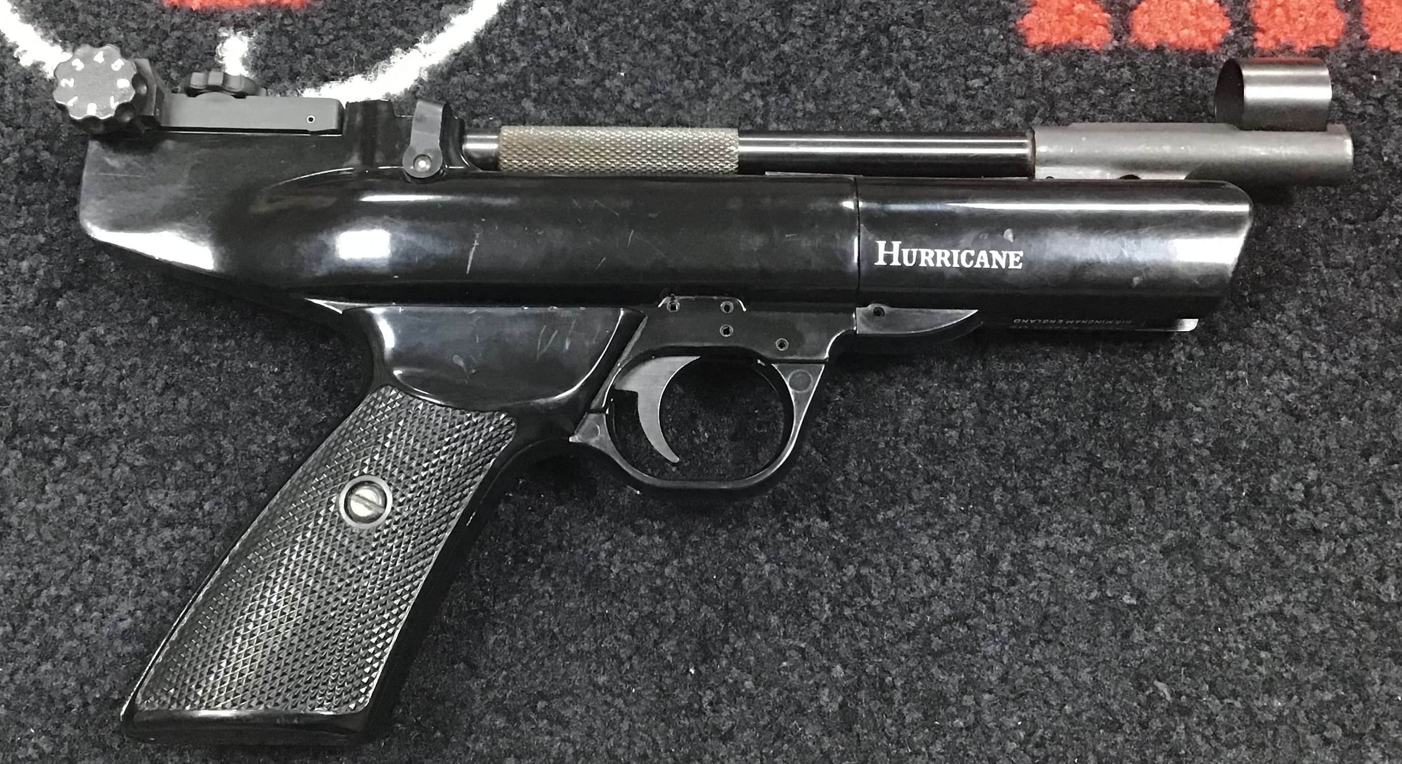 WEBLEY & SCOTT .22 Hurricane