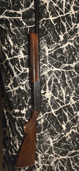 REMINGTON 12 Gauge 1100