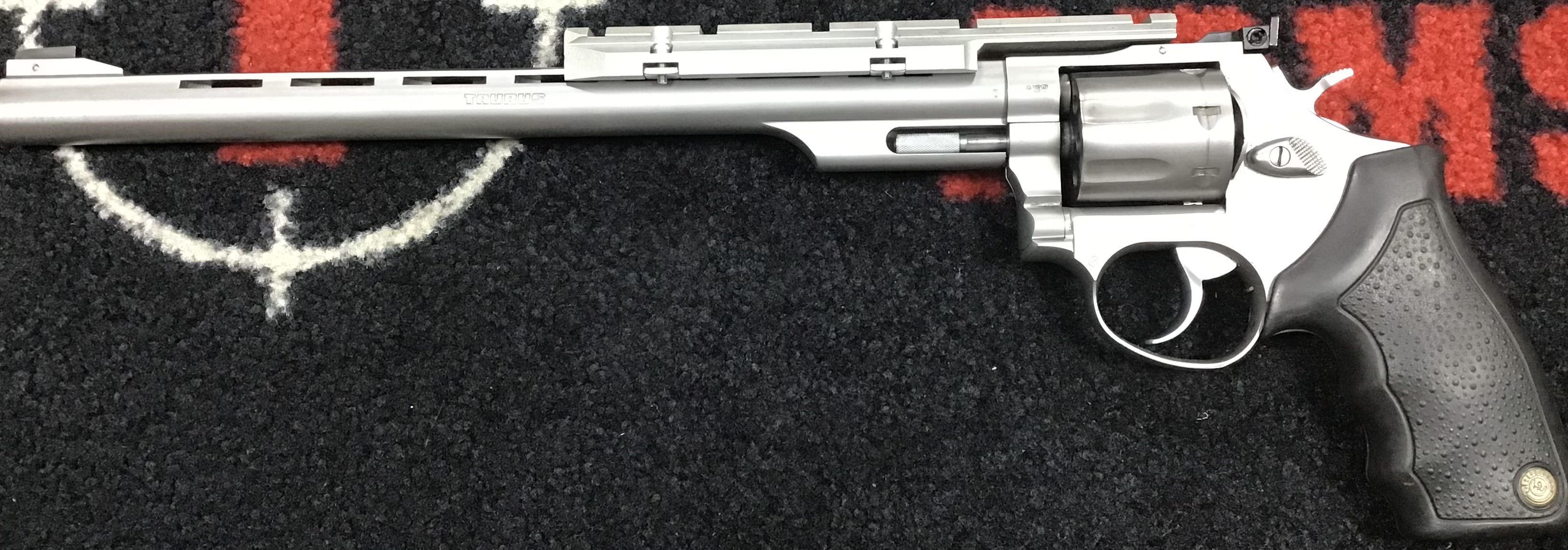 TAURUS .22 LR 980