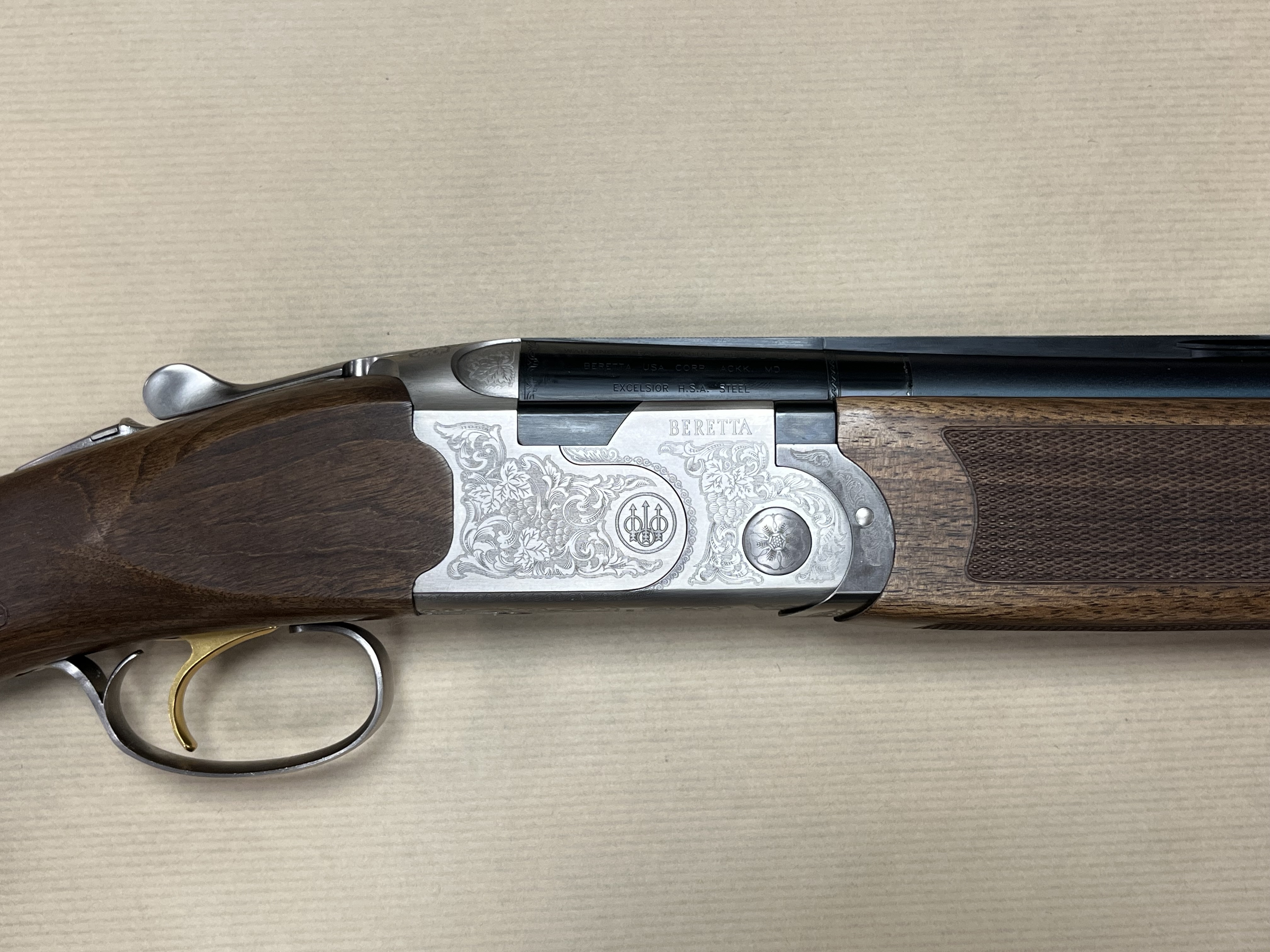 BERETTA 12 Gauge 686 SILVER PIGEON 1