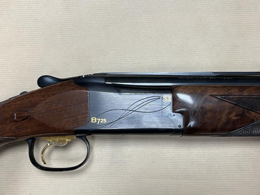 BROWNING 12 Gauge B725 BLACK EDITION