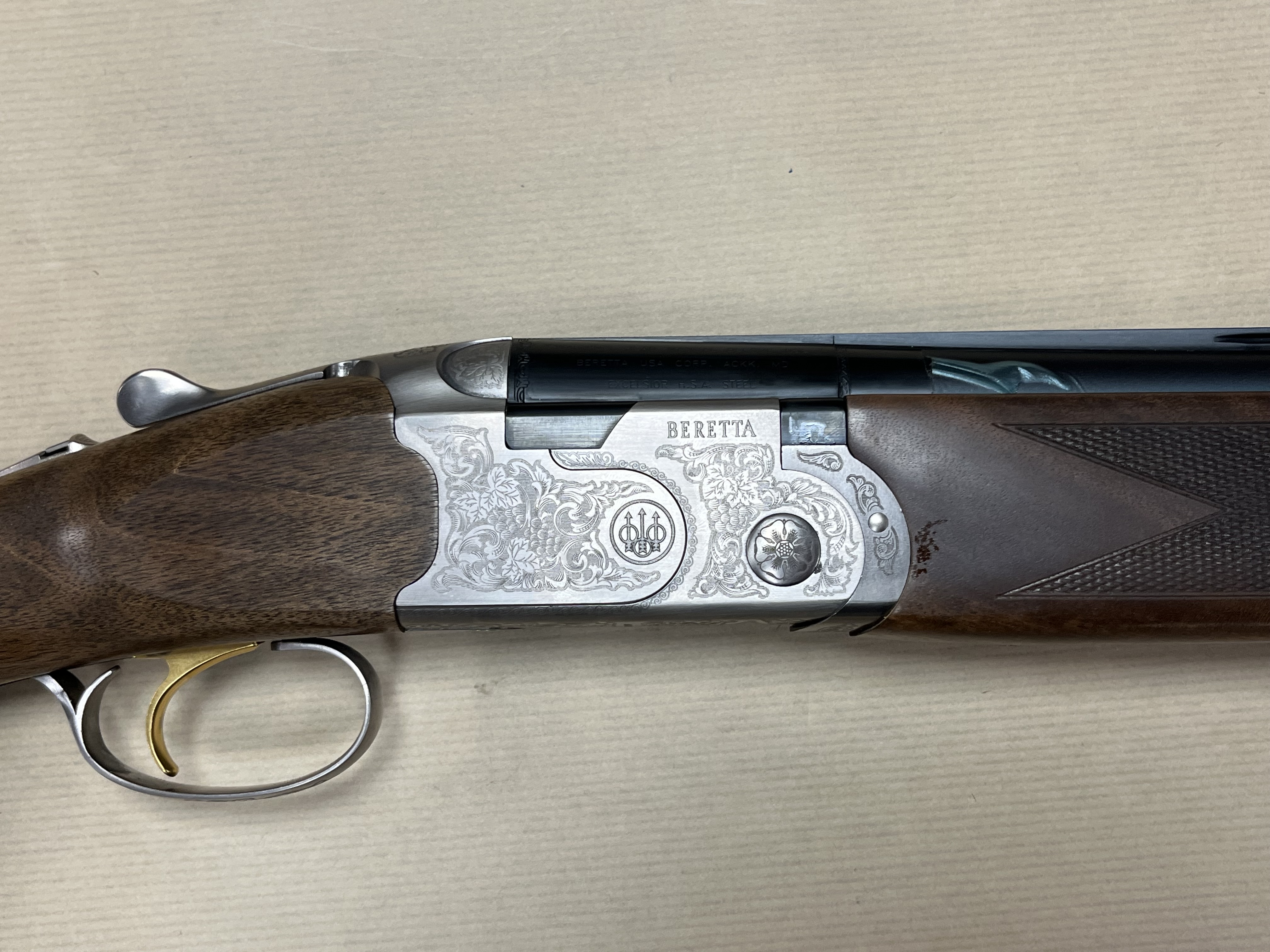 BERETTA 12 Gauge 686 SILVER PIGEON 1