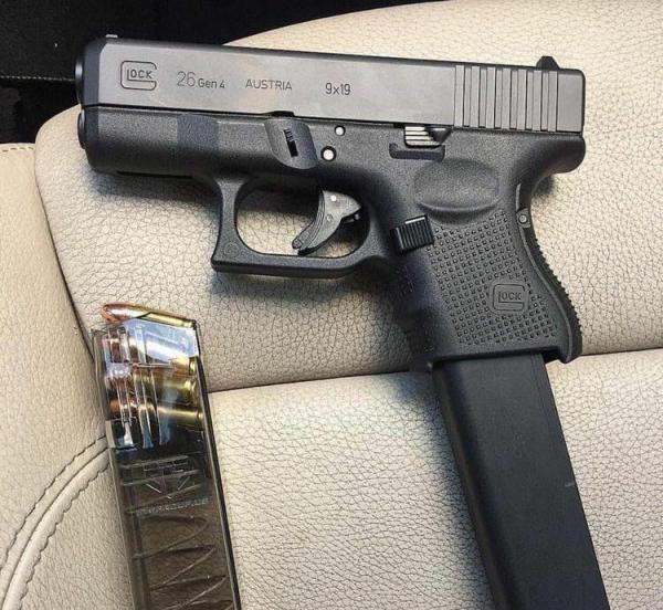 GLOCK 9MM