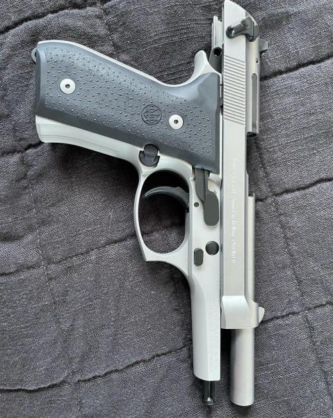 BERETTA 9MM