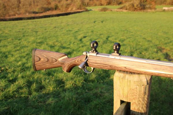 KIMBER .204 Ruger 84M PRO VARMINT STAINLESS FLUTED; NO PITS!