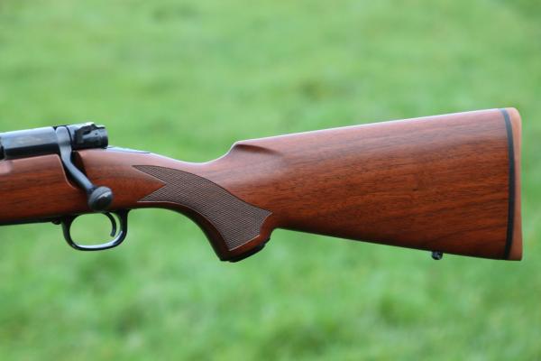 WINCHESTER .240 Weatherby MODEL 70 CUSTOM