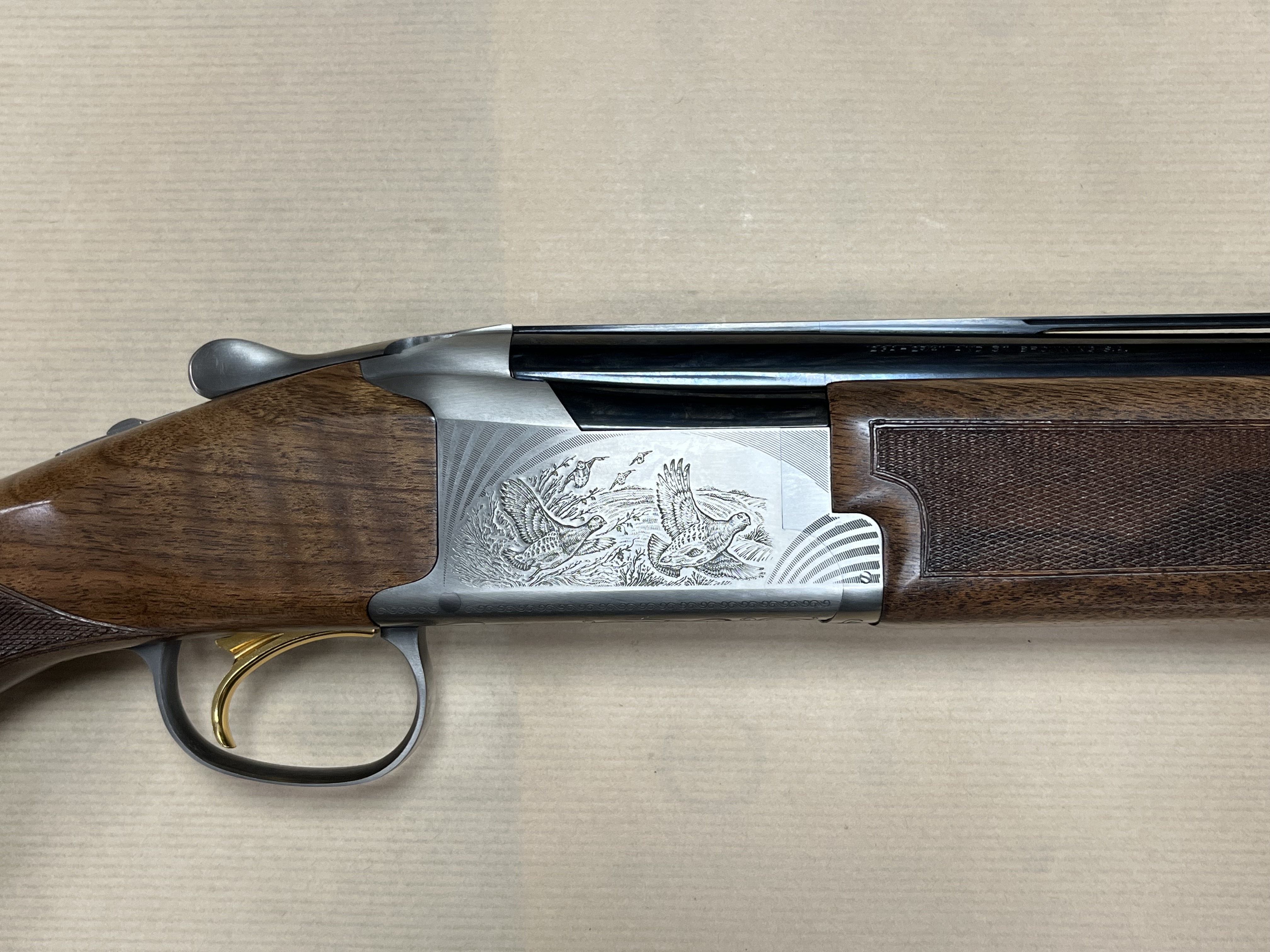 BROWNING 12 Gauge B725 HUNTER G1