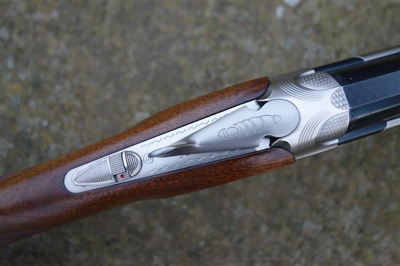 BERETTA 12 Gauge 686 E