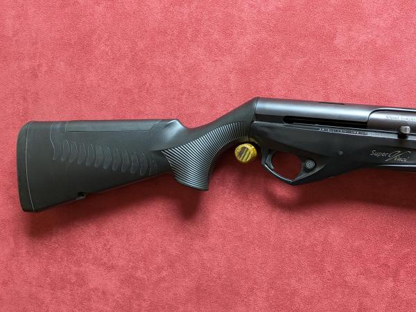 BENELLI 12 Gauge SUPER VINCI