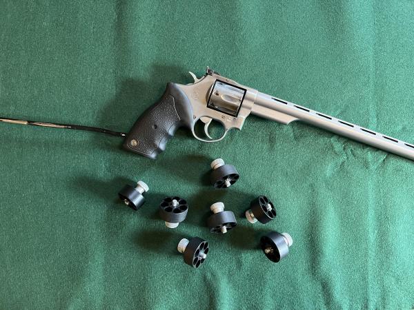 TAURUS .357 MAGNUM Model 66 Long Barrel Pistol