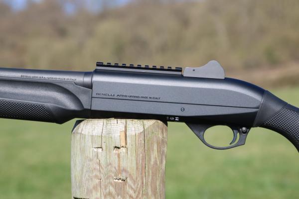 BENELLI 12 Gauge 12g M2 TACTICAL, ALMOST NEW