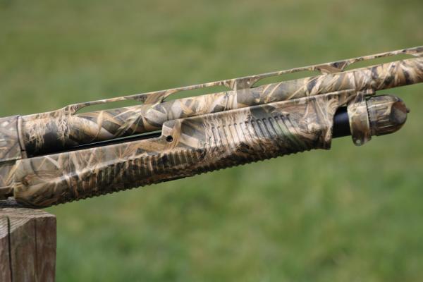 BENELLI 12 Gauge 12g SUPER NOVA CAMO, NEAR NEW