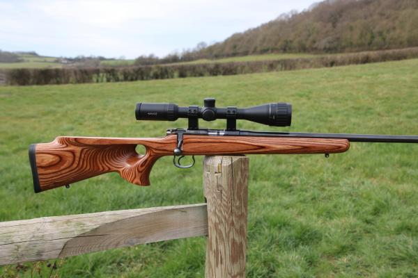 CZ .17 HMR 17 THUMBHOLE OUTFIT, VGC & READY TO USE