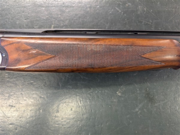 BERETTA 12 Gauge 687