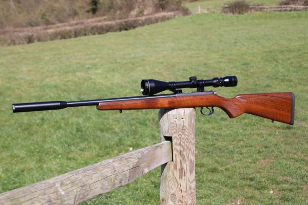 CZ .17 HMR 452 VARMINT OUTFIT, VVGC & READY TO USE