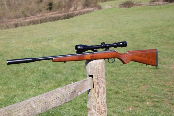 CZ .17 HMR 452 VARMINT OUTFIT, VVGC & READY TO USE